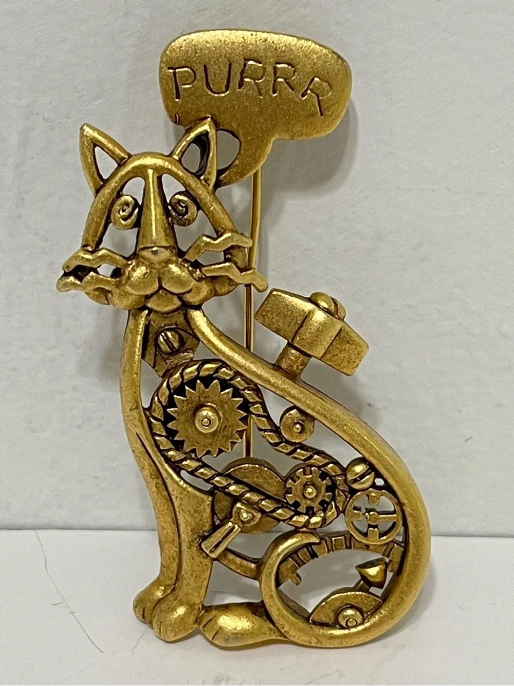Vintage AJC Gold Tone PURRR Mechanical Kitty Cat Brooch Pin American Jewelry Co